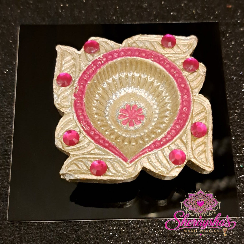 Diya op plaat – Fuchsia