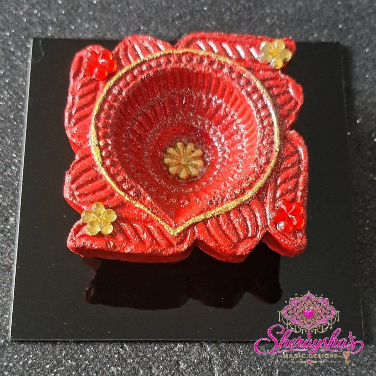 Diya op plaat – Rood & Bloemetjes